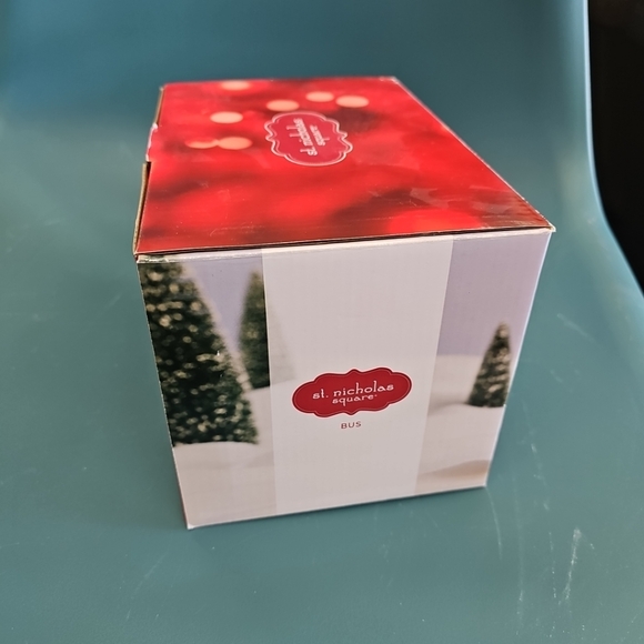 NIB St. Nicholas Square Village Bus Christmas Decor Illuminated Hand-Painted - Picture 4 of 7